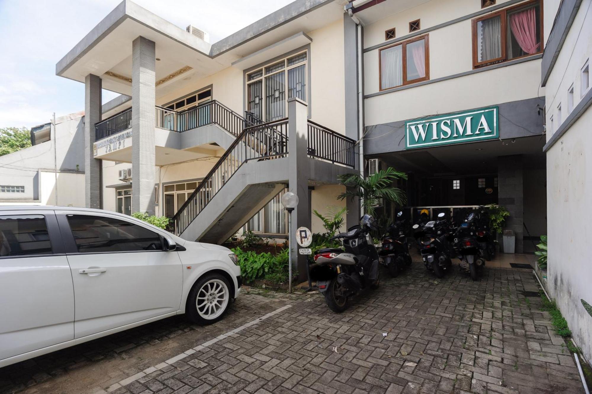 Reddoorz Syariah Near Aeon Mall Tanjung Barat Джакарта Экстерьер фото